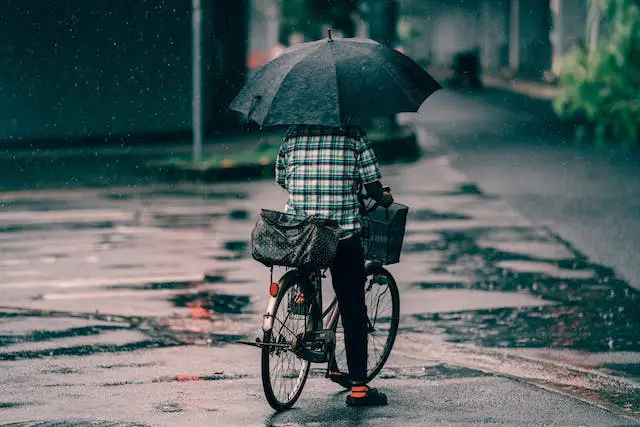 130+ Rain Bike Ride Captions For Instagram